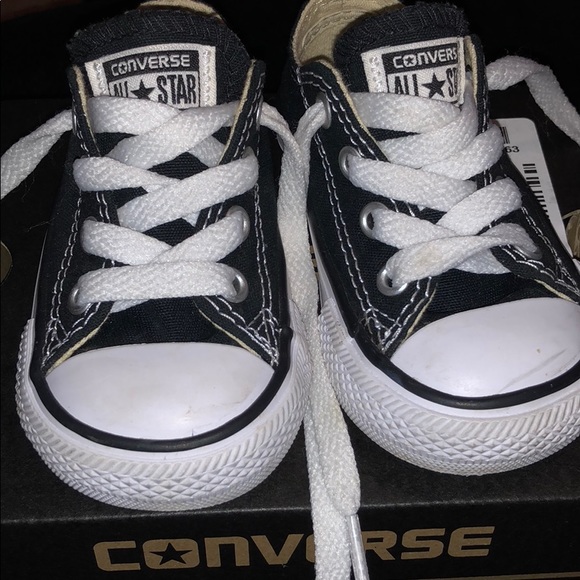 toddler converse shoes size 4